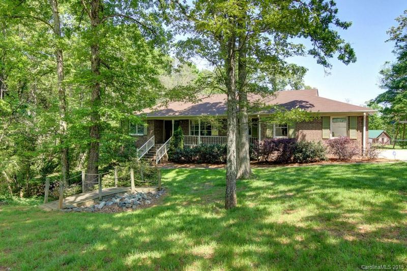 7601 Setter Trace Ln, Charlotte, NC 28216