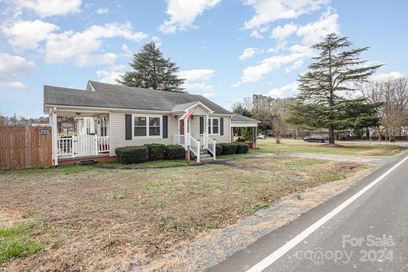 407 W 22nd St, Kannapolis, NC 28081
