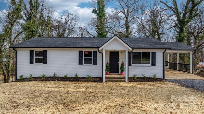 1816 31st St NE, Hickory, NC 28601