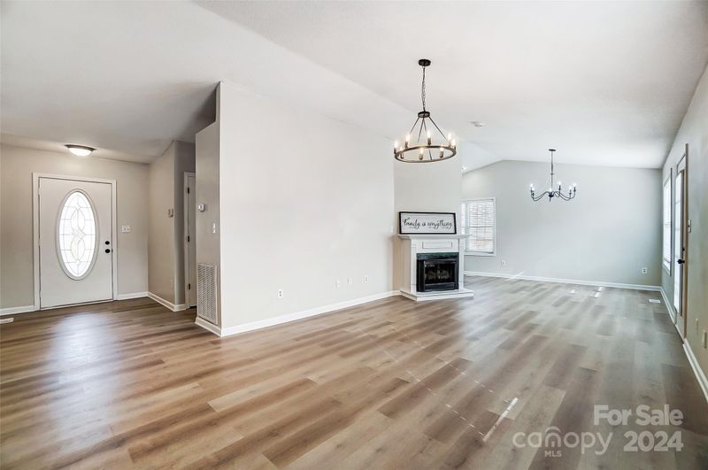 602 Helms Dr, Lowell, NC 28098