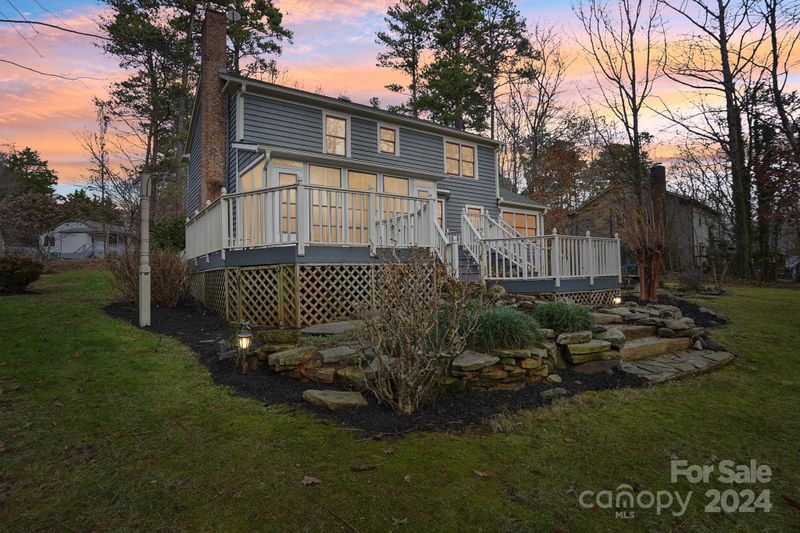 14008 Creekside Dr, Matthews, NC 28105