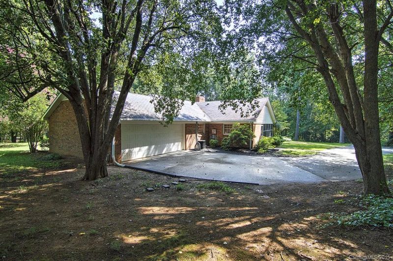 12309 Bain School Rd, Mint Hill, NC 28227