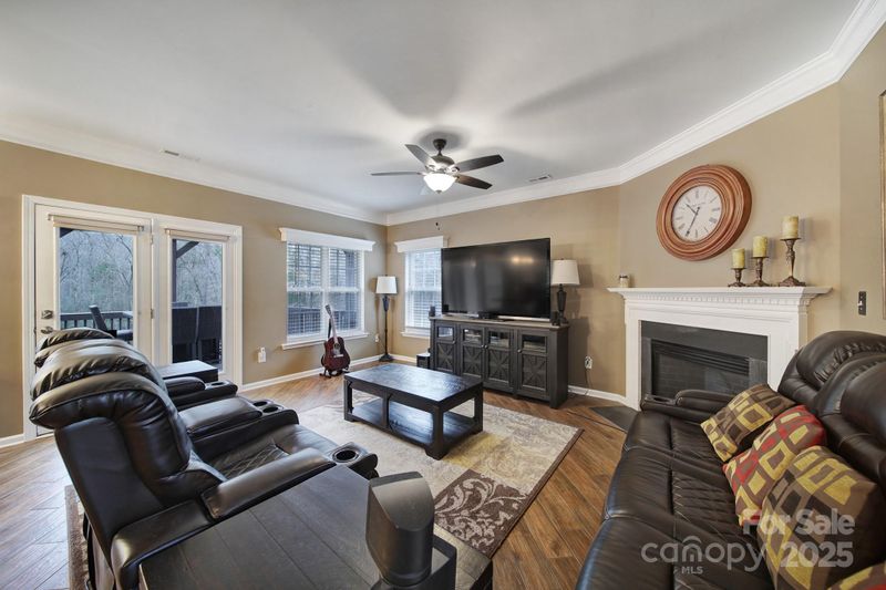 7721 Sedgebrook Dr E, Stanley, NC 28164