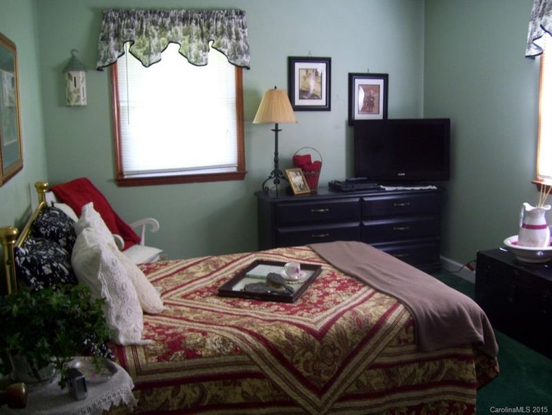 4512 Nesbit Rd, Monroe, NC 28112