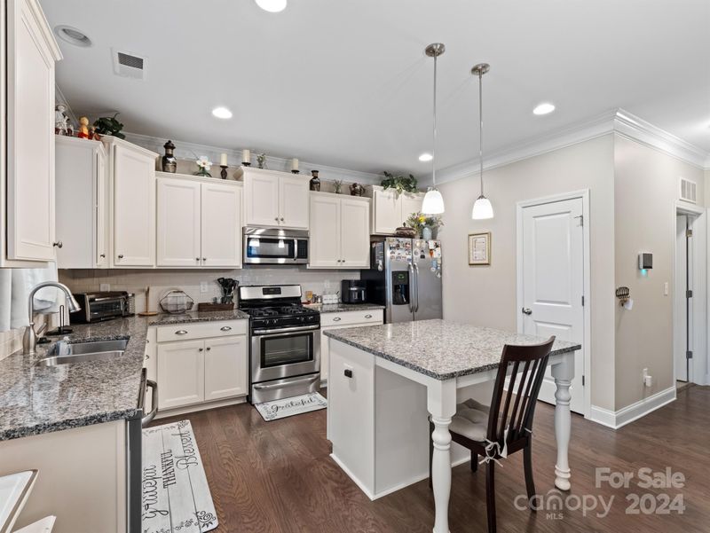 7543 Hamilton Bridge Rd, Charlotte, NC 28278