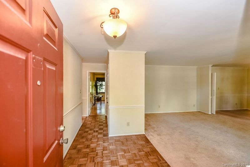 8207 Lansford Rd, Charlotte, NC 28277