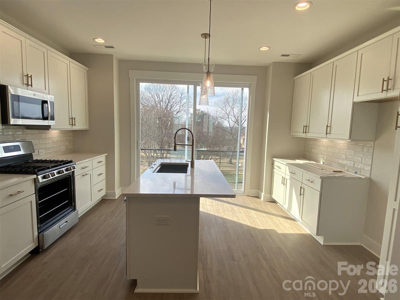 930 Callahan St #EQX1769, Charlotte, NC 28206