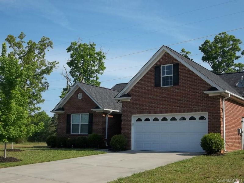 3535 Brickwood Cir, Midland, NC 28107