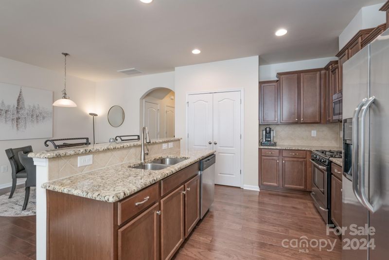 7028 Woodsbay Ln, Rock Hill, SC 29732