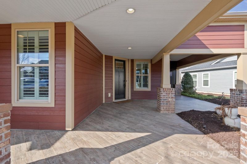 274 Hemlock Bluff Ct, Denver, NC 28037