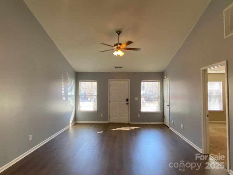 104 Lassiter Ct, Mount Holly, NC 28120