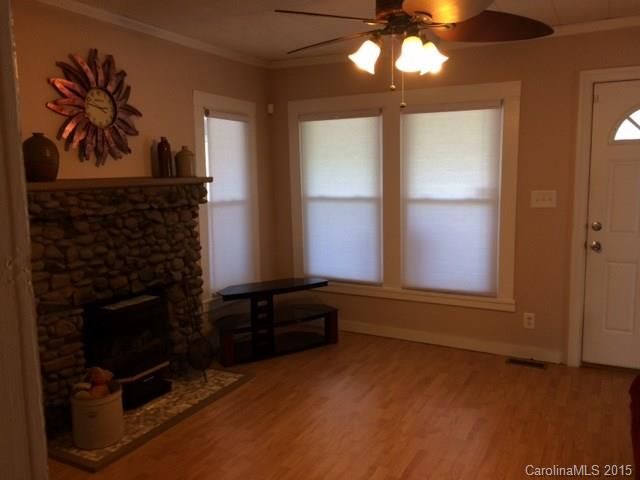 8501 Mcclure Cir, Charlotte, NC 28216