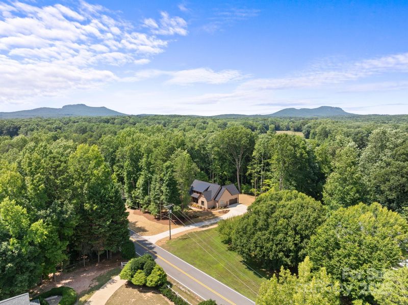 2943 Sparrow Springs Rd, Gastonia, NC 28052