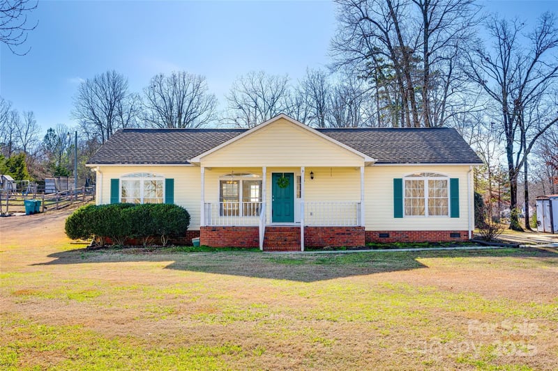 125 Sam Bailes Blvd, Smyrna, SC 29743