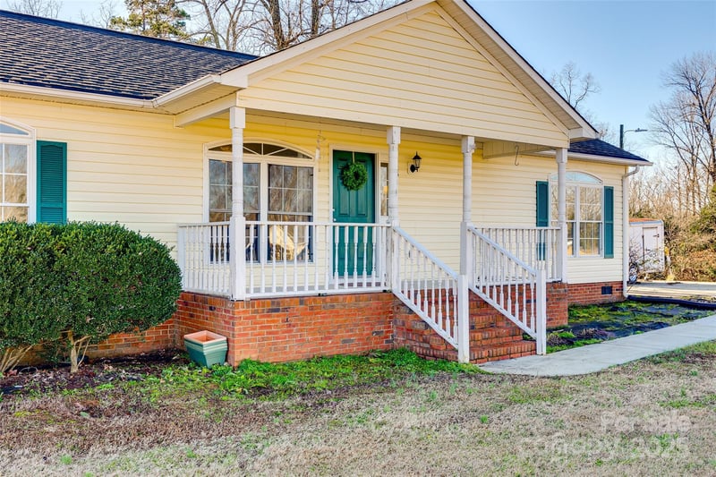 125 Sam Bailes Blvd, Smyrna, SC 29743