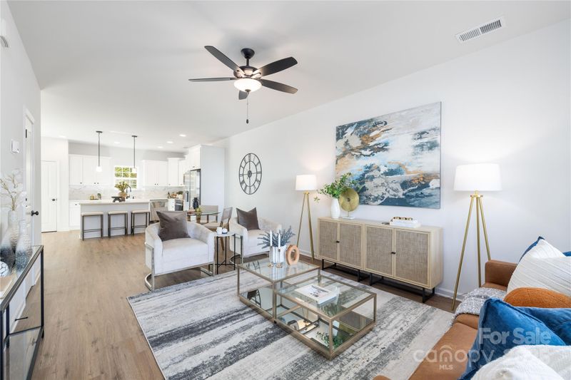 1013 Cathey Rd, Charlotte, NC 28214