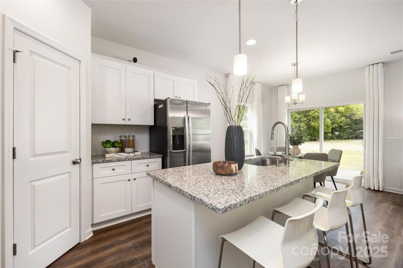 3116 Amay James Ave, Charlotte, NC 28208