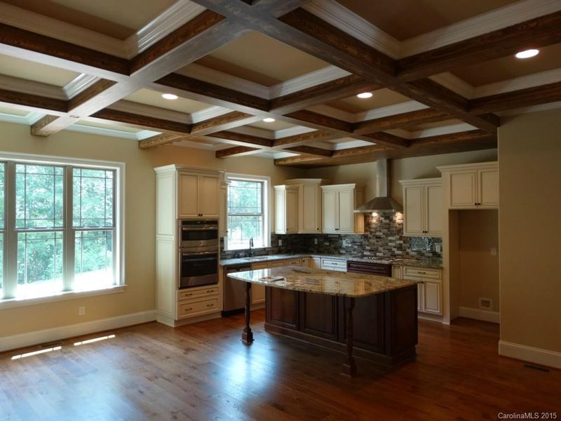 2454 Shiny Leaf Dr, Denver, NC 28037