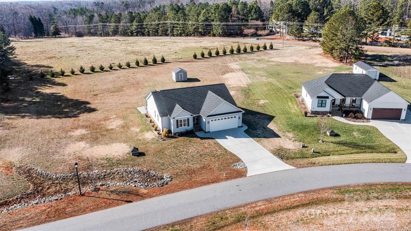 3636 Kimber Ln, Sherrills Ford, NC 28673