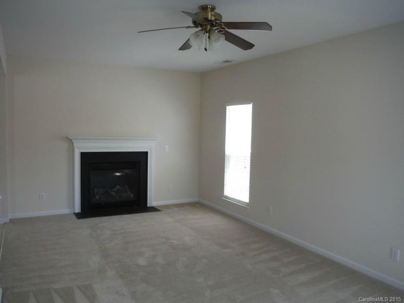 3404 Balsam Tree Dr, Charlotte, NC 28269