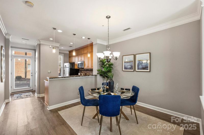 837 Park Slope Dr, Charlotte, NC 28209