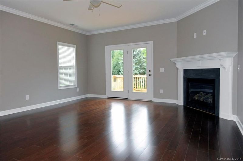 18513 Torrence Chapel Estates Cir, Cornelius, NC 28031