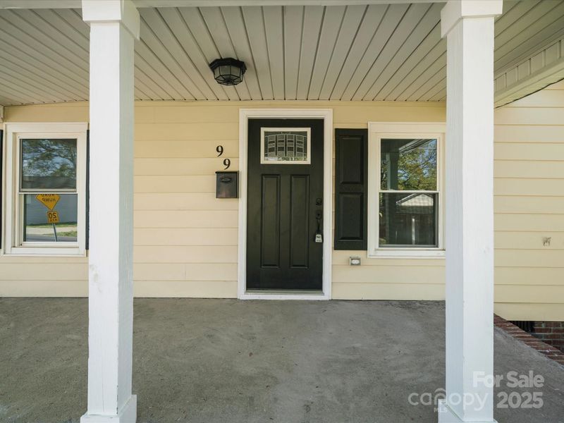 99 May St, Gastonia, NC 28052
