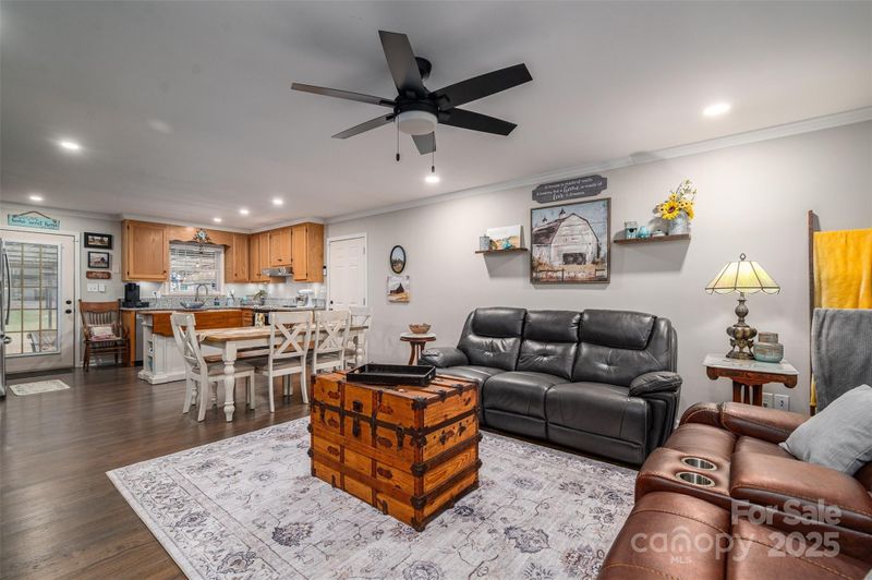 6751 Lackey Rd, Vale, NC 28168