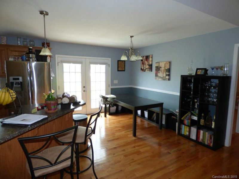 503 E Pine St, Maiden, NC 28650