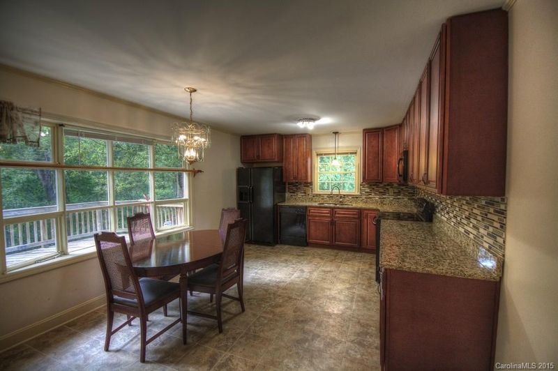 7200 Rockledge Dr, Charlotte, NC 28210