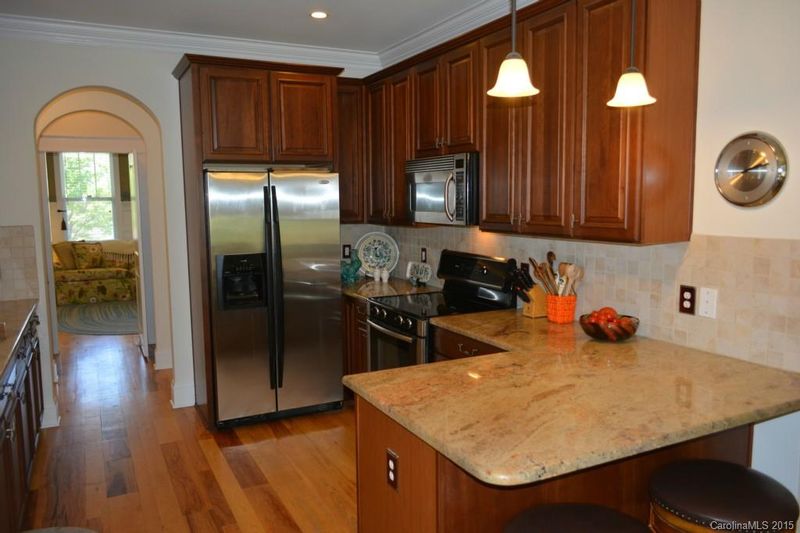 19013 Northport Dr, Cornelius, NC 28031