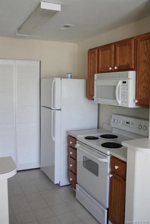 4006 Town Center Rd #1, Harrisburg, NC 28075