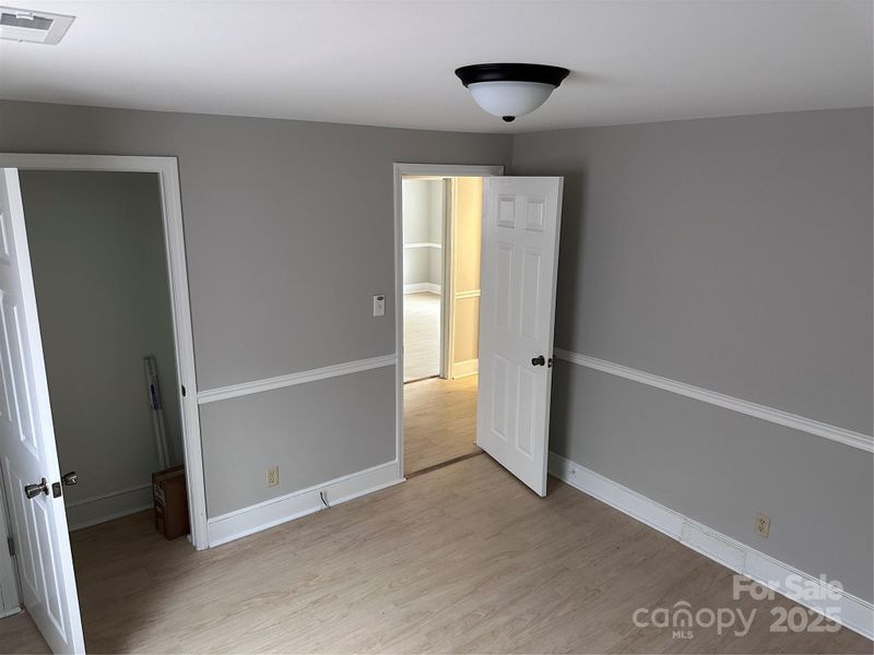 3113 Tuckaseegee Rd, Charlotte, NC 28208