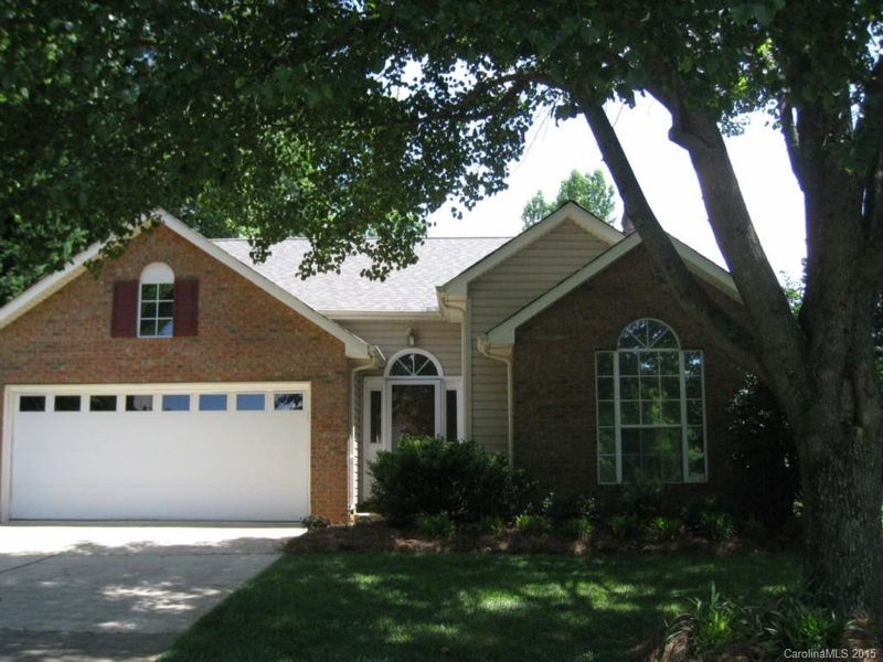 9231 Cedar River Rd, Huntersville, NC 28078