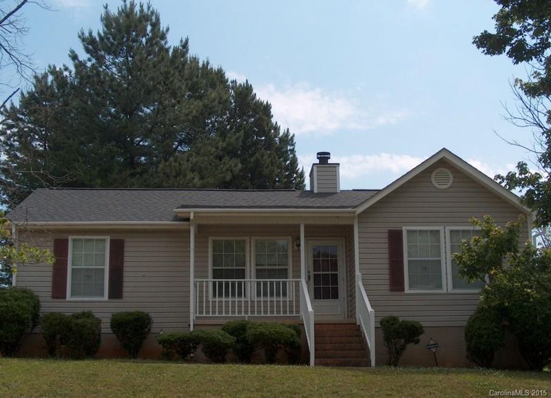 1208 Capps Hollow Dr, Charlotte, NC 28216