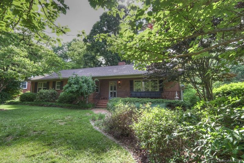 537 Thomas Trl, Gastonia, NC 28054