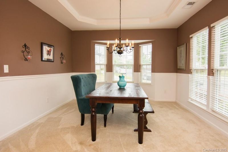 9226 Lenox Pointe Dr #182, Charlotte, NC 28273