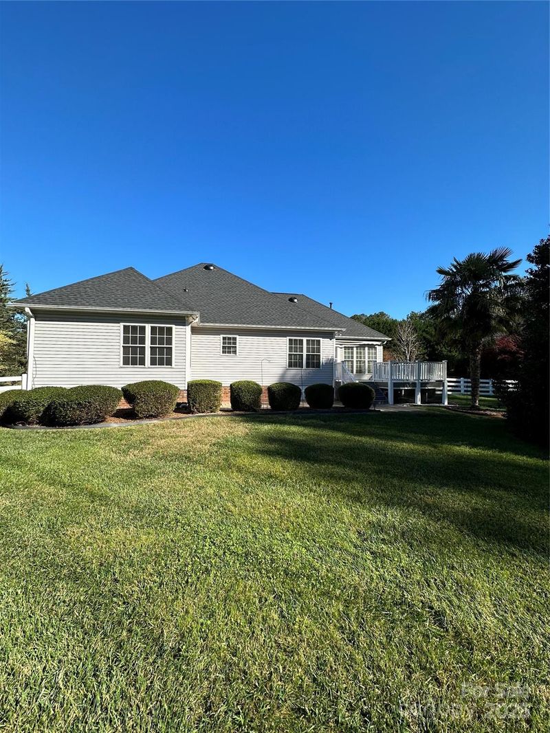 118 Sterling Dr, York, SC 29745