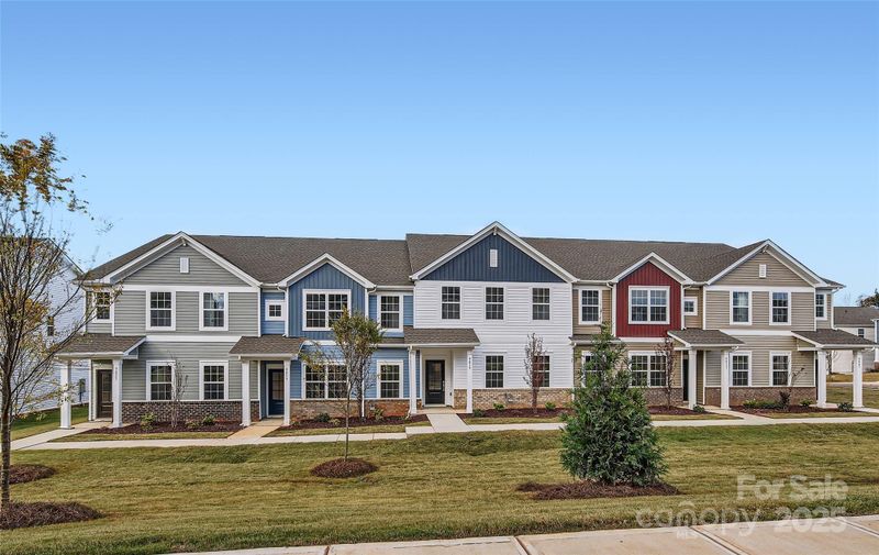 9819 Old Garden Cir, Gastonia, NC 28056