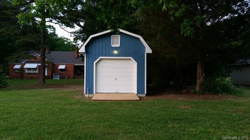 1804 Overhill Dr, Monroe, NC 28110