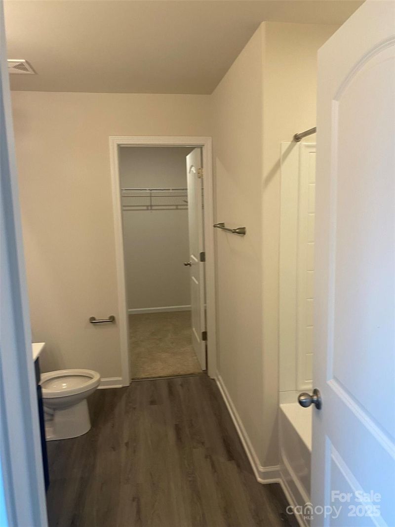 1252 Old Greenbriar Dr, Lancaster, SC 29720