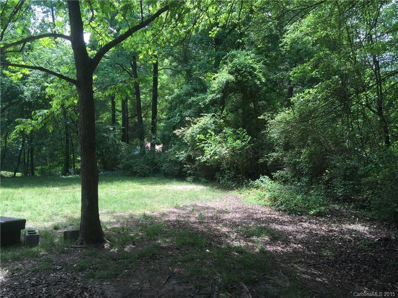 106 E Maine Ave, Bessemer City, NC 28016