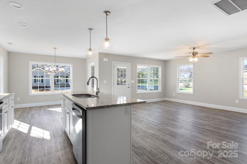 1166 Hoyle St, Rock Hill, SC 29732