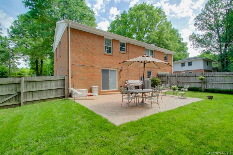 5618 Cottingham Ln, Charlotte, NC 28211