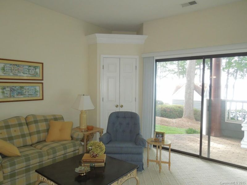331 Northwest Dr #31, Davidson, NC 28036