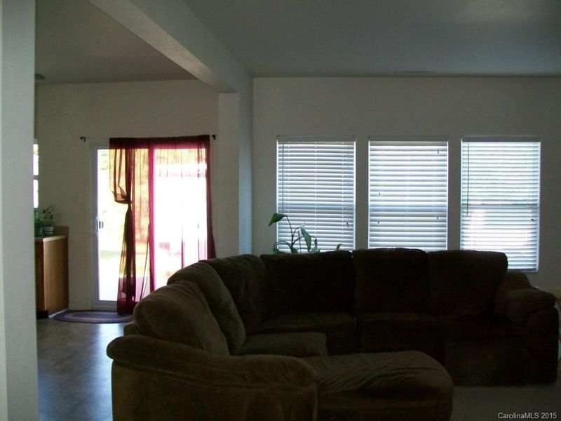 718 Chipmeadow Ln, York, SC 29745