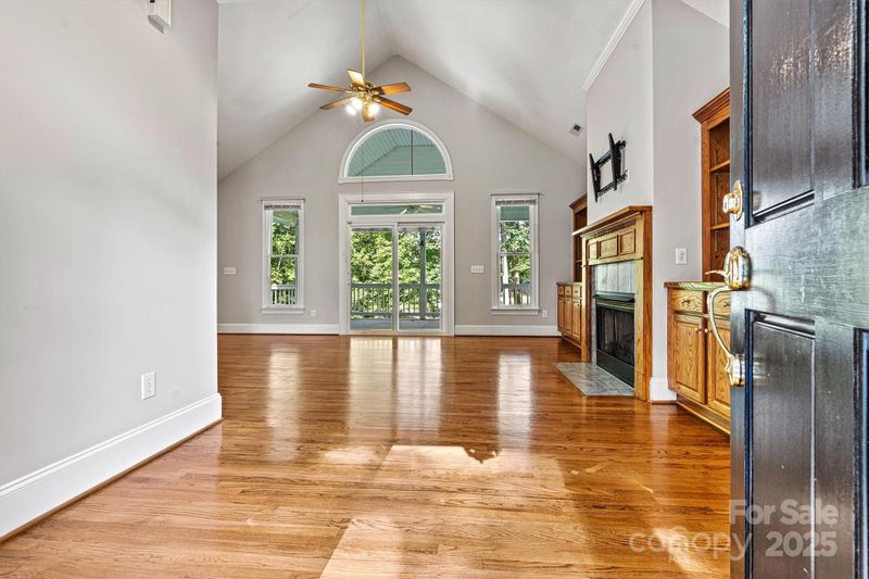4601 Mariner Ln, Denver, NC 28037