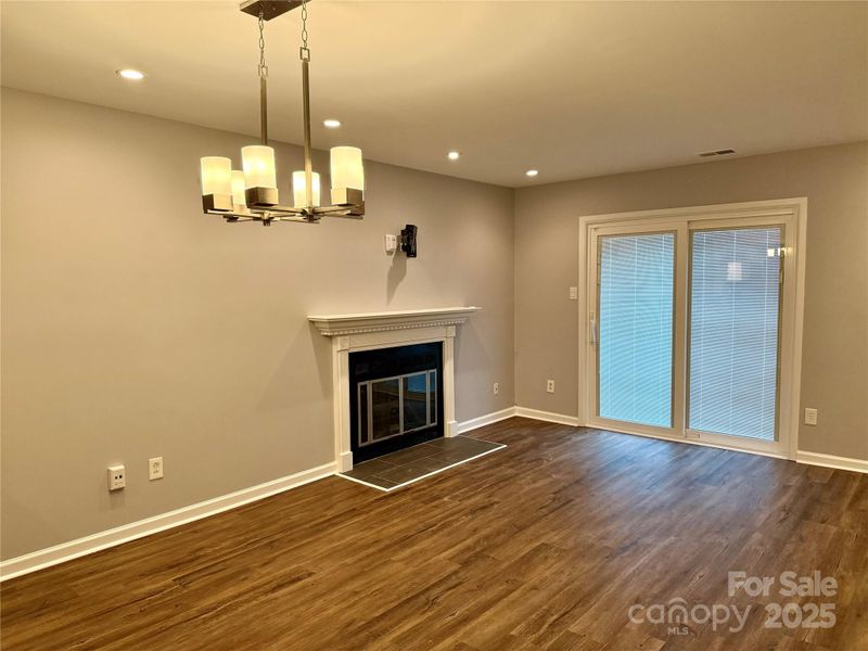 6130 Heath Ridge Ct, Charlotte, NC 28210