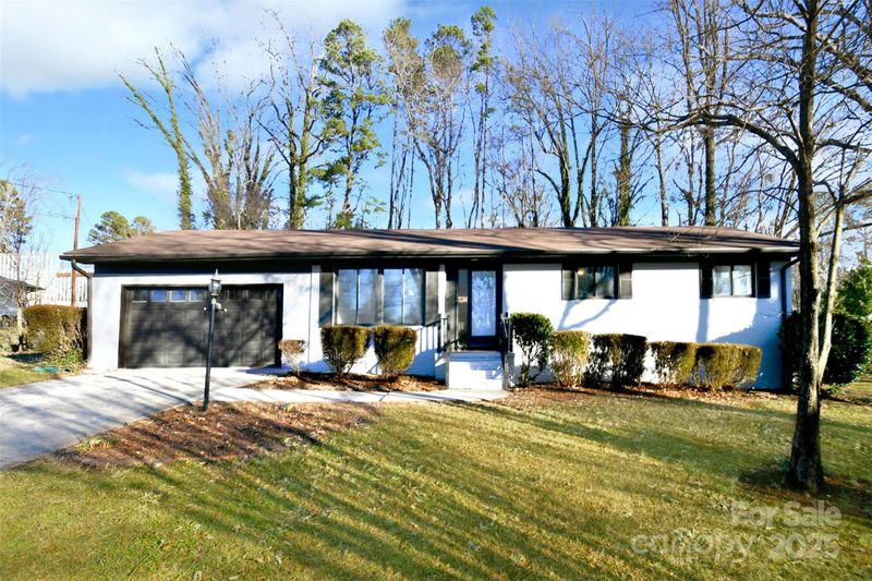 1479 Oakwood Ave, Kannapolis, NC 28081