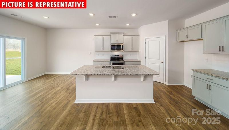 3741 Cullen Meadows Dr, Davidson, NC 28036